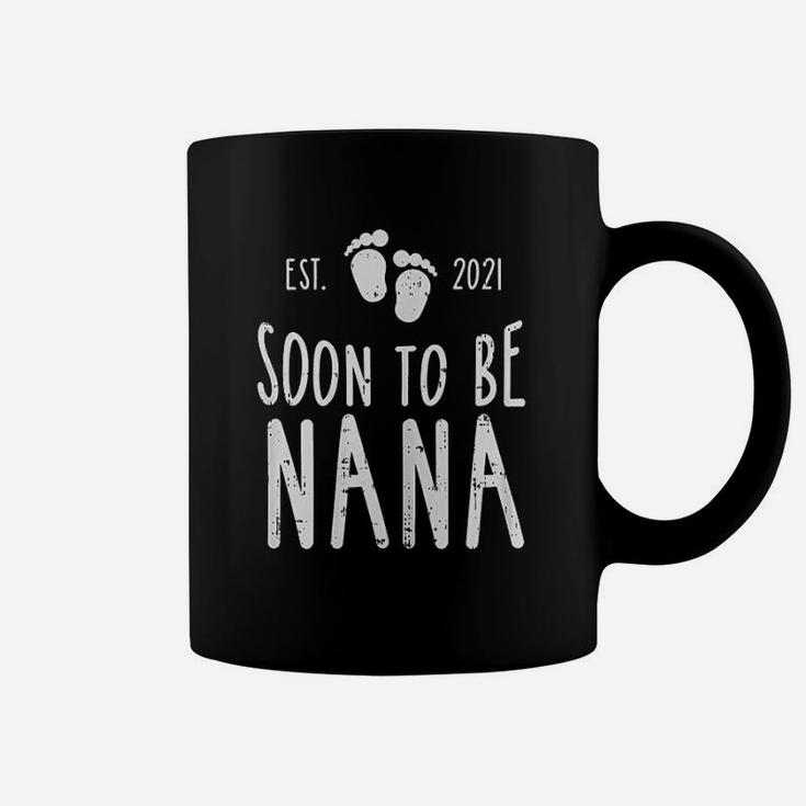 Soon To Be Nana 2021 Pregnancy Announcement Coffee Mug