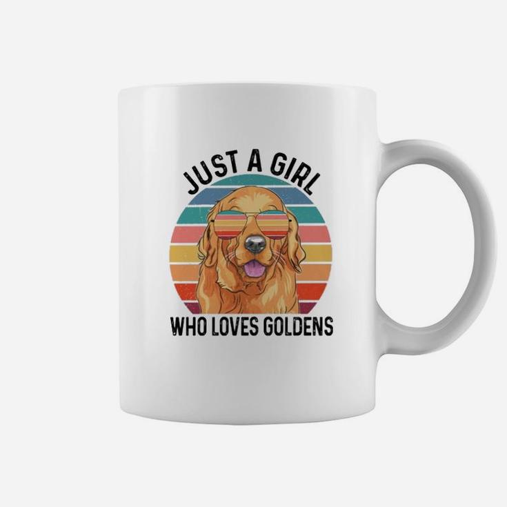 Just A Girl Who Loves Goldens Vintage Coffee Mug
