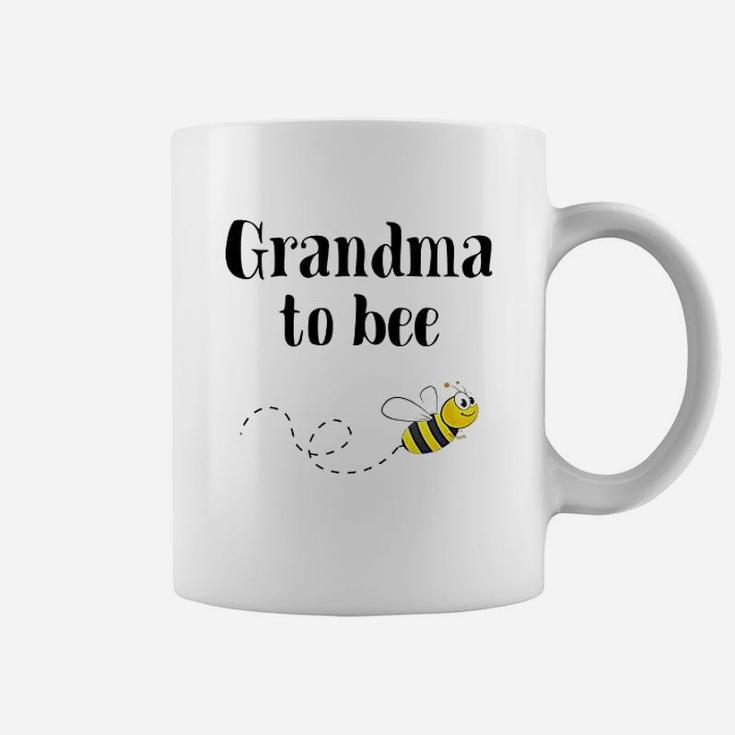 Pregnancy Announcement For Grandma To Bee Coffee Mug