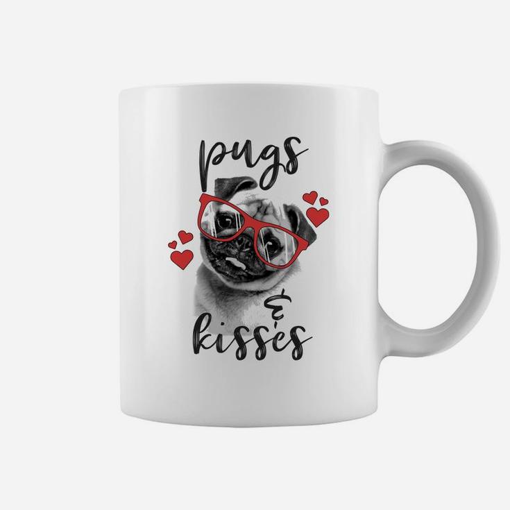 Pugs And Kisses Red Hearts Valentines Graphic Coffee Mug