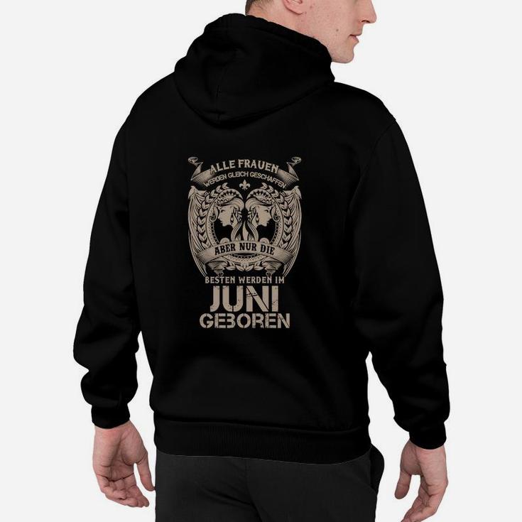 Personalisiertes Juni Königinnen Geburtstags-Hoodie in Schwarz