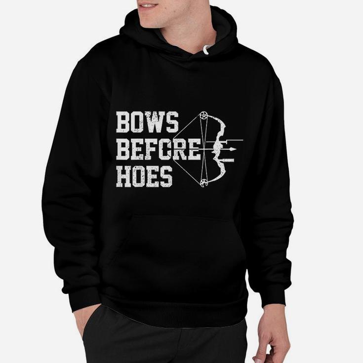 Bows Before Hoes Archery Bow Hunting Funny Archer Gift Sweat Shirt