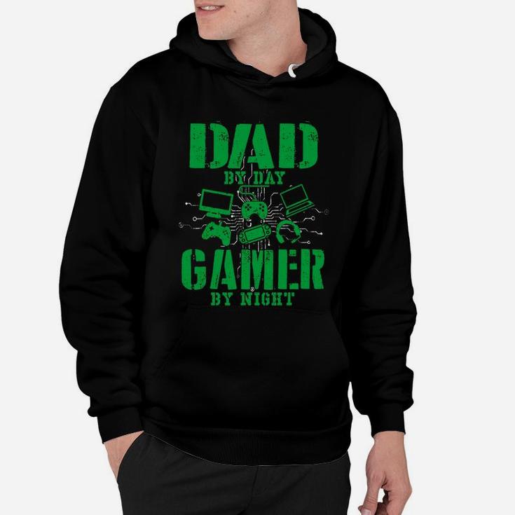 Funny Fathers Day Shirt Dad By Day Gamer By Night Video Game Hoodie