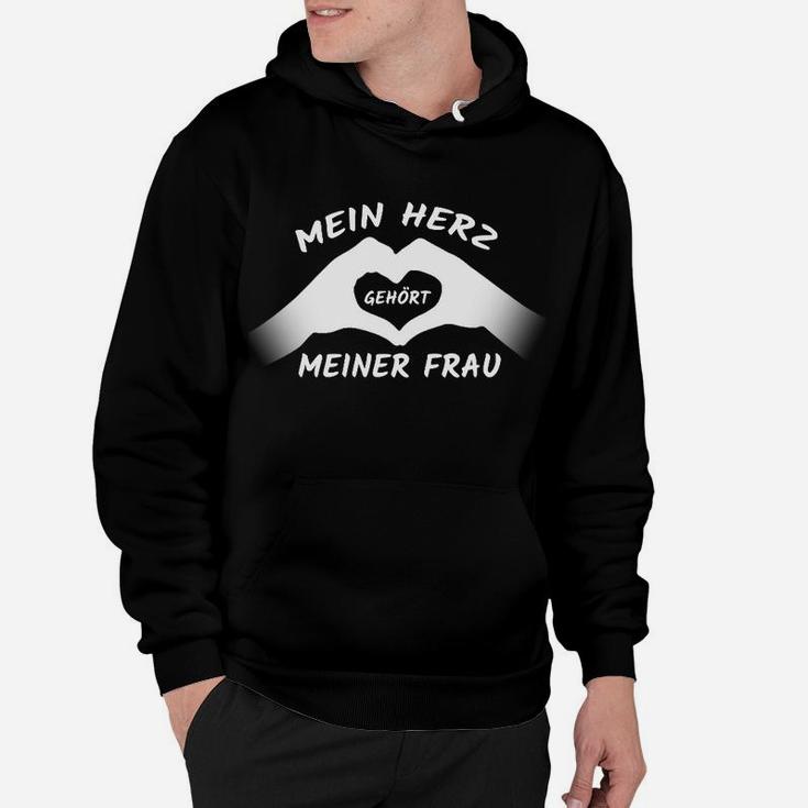 Schwarzes Hoodie Mein Herz gehört meiner Frau, Romantisches Herrenshirt