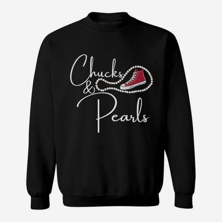 Chucks And Pearls 2021 Retro Vintage Sweat Shirt