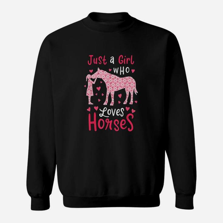 Just A Girl Who Loves Horses Cute Horse Lover Gift Sweatshirt