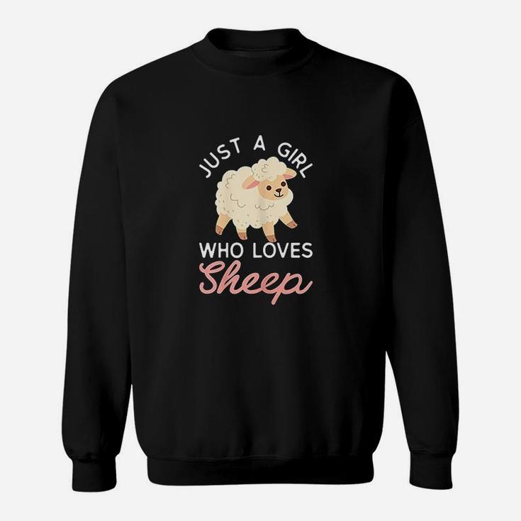 Just A Girl Who Loves Sheep Cute Sheep Design Sweat Shirt