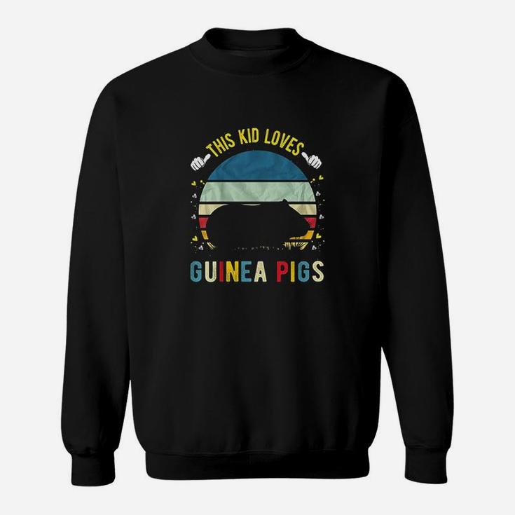 Kids This Kid Loves Guinea Pigs Boys And Girls Guinea Pig Gift Sweat Shirt