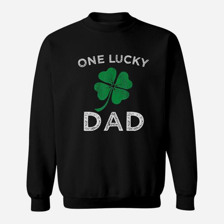 One Lucky Dad St Patricks Day Retro Father Gift Sweat Shirt