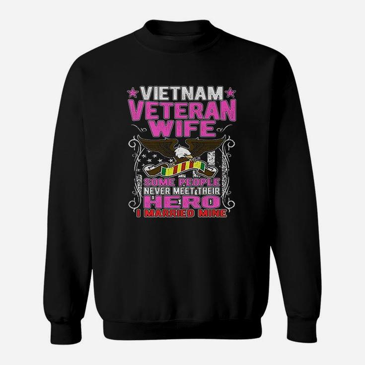 Proud Vietnam Veteran Wife Sweat Shirt