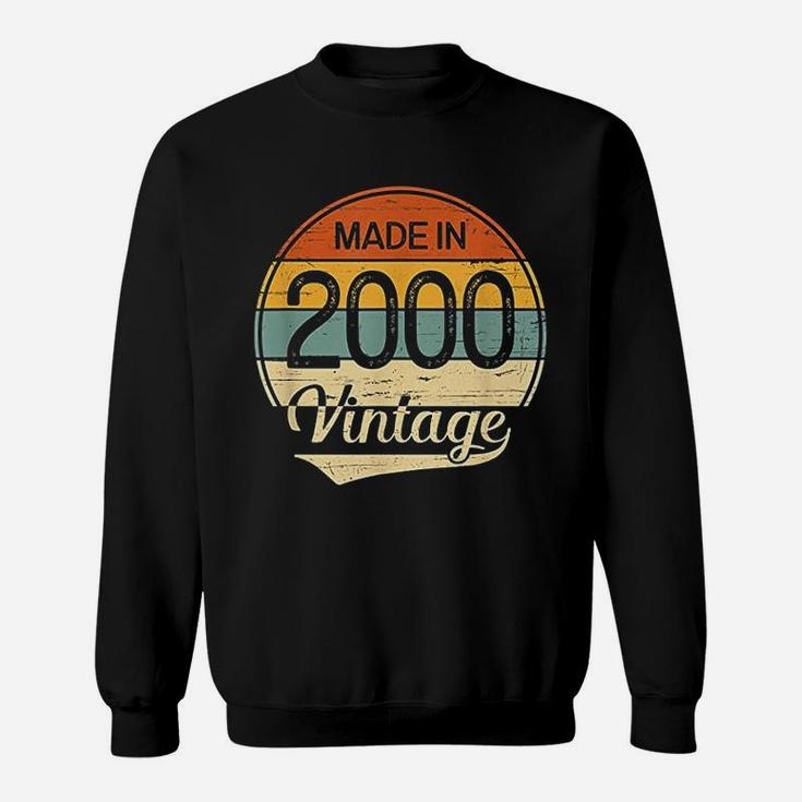 Vintage 2000 Made In 2000 22nd Birthday 22 Years Old Gift  Sweat Shirt