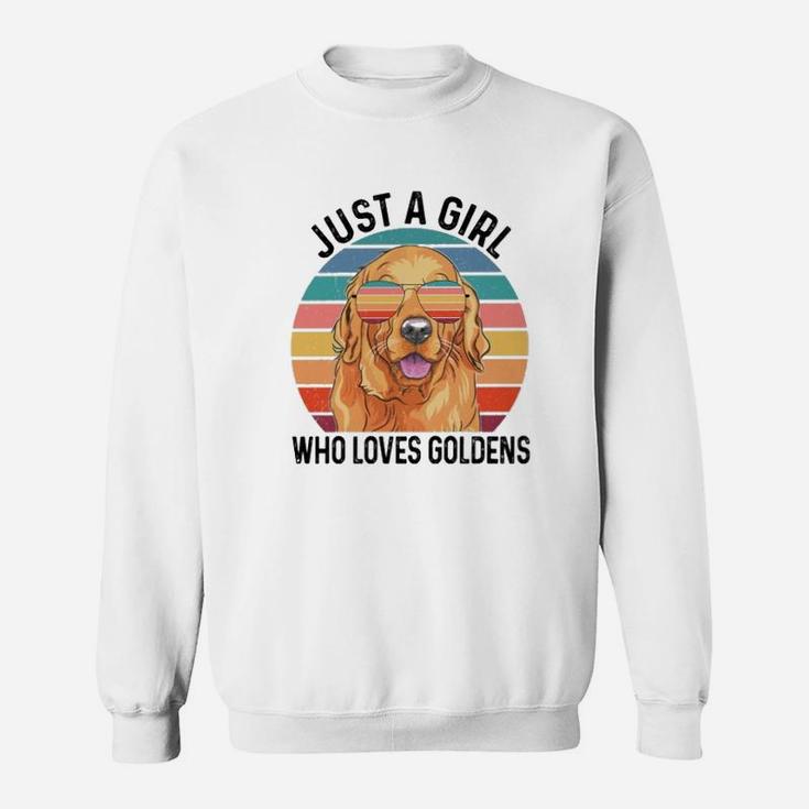 Just A Girl Who Loves Goldens Vintage Sweat Shirt