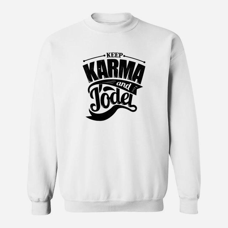 Keep Karma und Jodel Herren Sweatshirt mit Weißem Grafikdruck