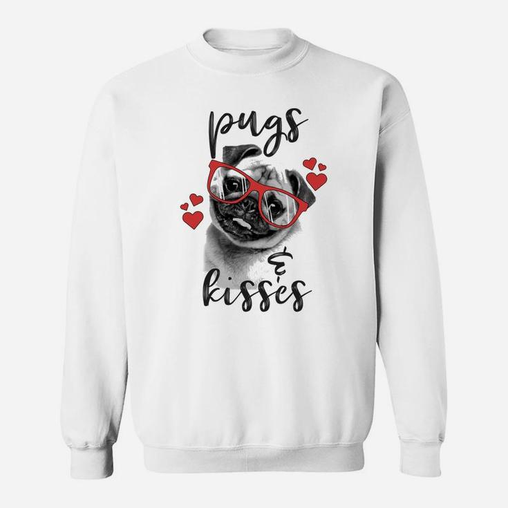 Pugs And Kisses Red Hearts Valentines Graphic Sweat Shirt