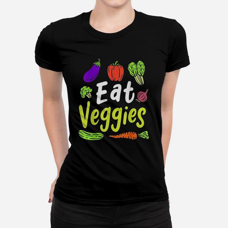 Green Grocer Vegan Vegetables Vegetarian Eat Veggies Gift Women T-shirt