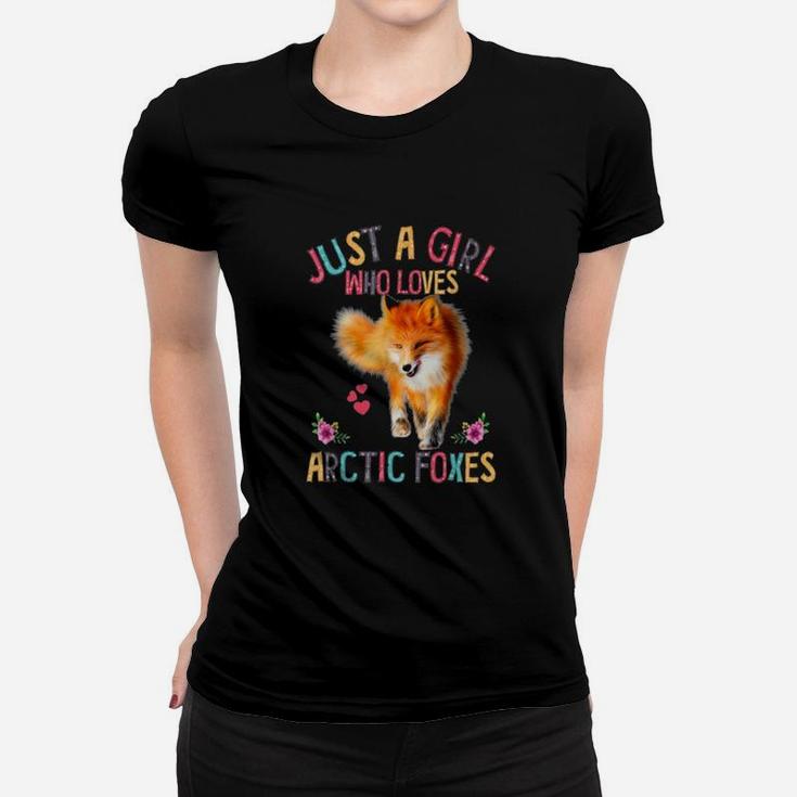Just A Girl Who Loves Arctic Foxes Cute Fox Ladies Tee
