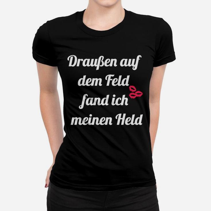 Lustiges Fußball-Fan-Frauen Tshirt Draußen auf dem Feld Heldentum