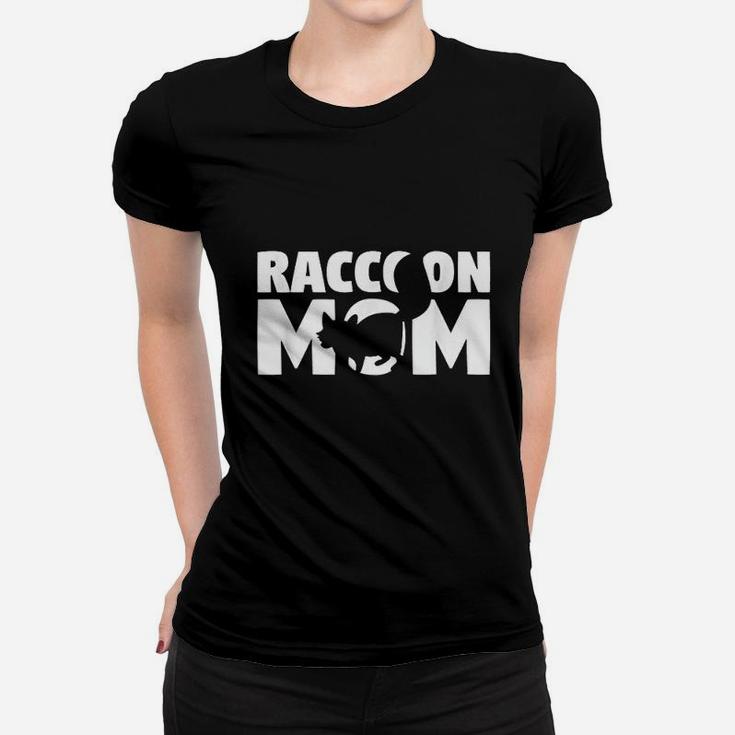 Raccoon Mom Raccoon Lover Gift For Mother Animal Ladies Tee