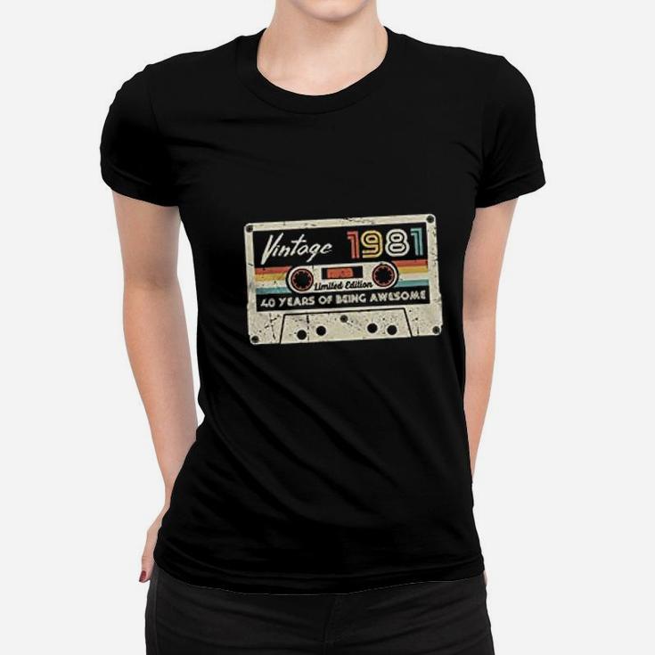 Vintage 1981 Ladies Tee - Seseable