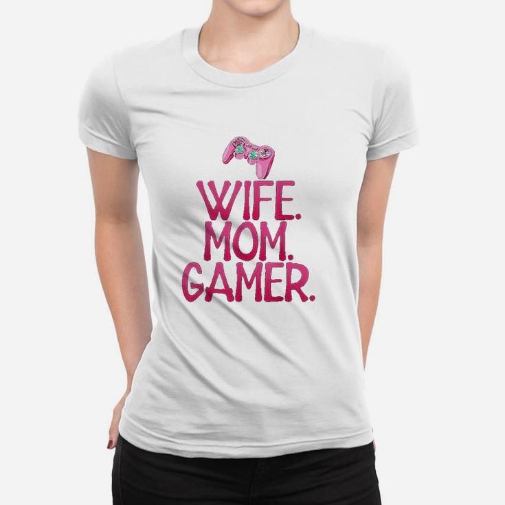 Wife Mom Gamer Gift For Gaming Wife And Mom Ladies Tee
