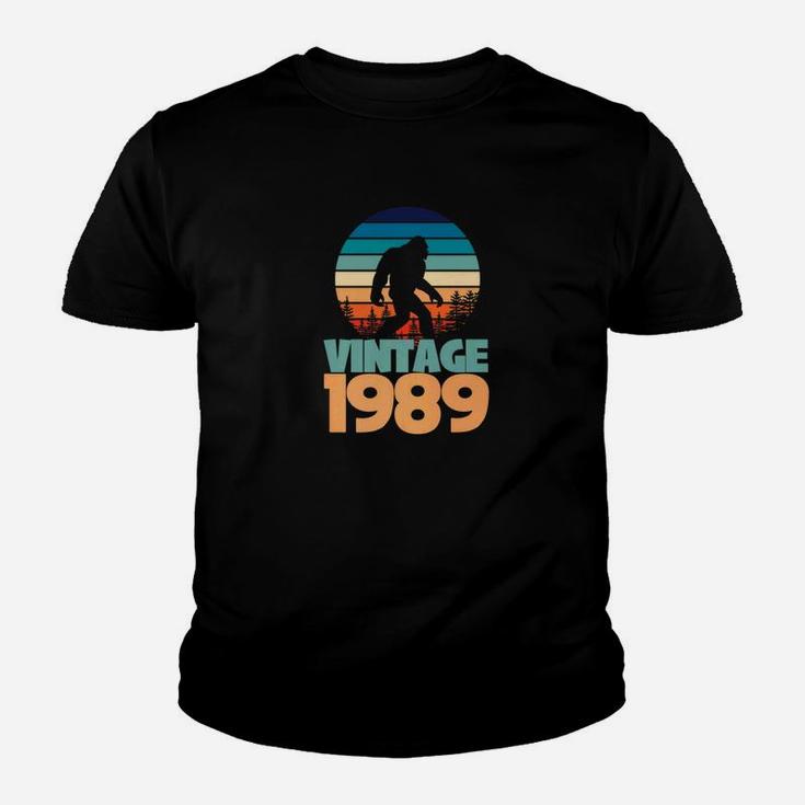 30th Birthday Vintage 1989 Bigfoot Gift Yeti Kid T-Shirt