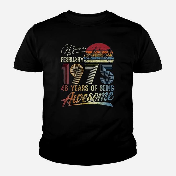47th Birthday Gifts Vintage Retro February 1975 47 Years Old  Kid T-Shirt