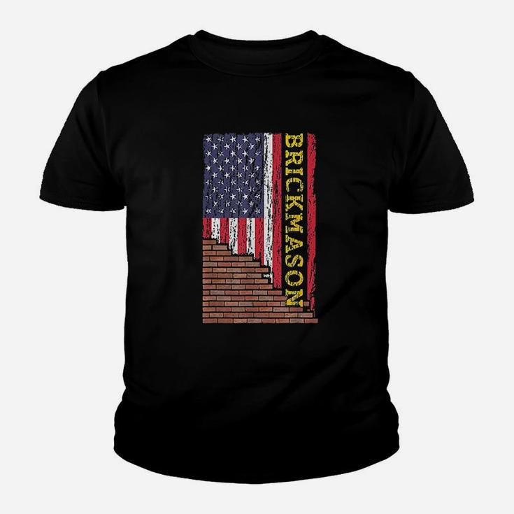 Brick Mason Bricklayer Masonry Dad Us Flag Patriotic Vintage Kid T-Shirt
