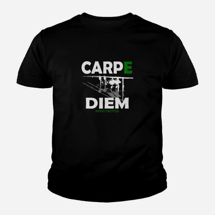 Carpe Diem Schwarzes Kinder Tshirt, Modernes Design mit Schriftzug
