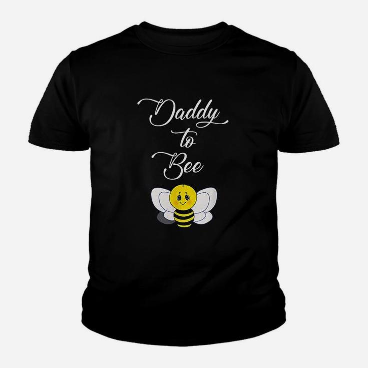 Dad To Be Daddy To Bee Dads Baby Announcement Gift Kid T-Shirt
