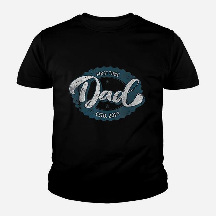 First Time Dad Promoted To Daddy Est 2021 Kid T-Shirt