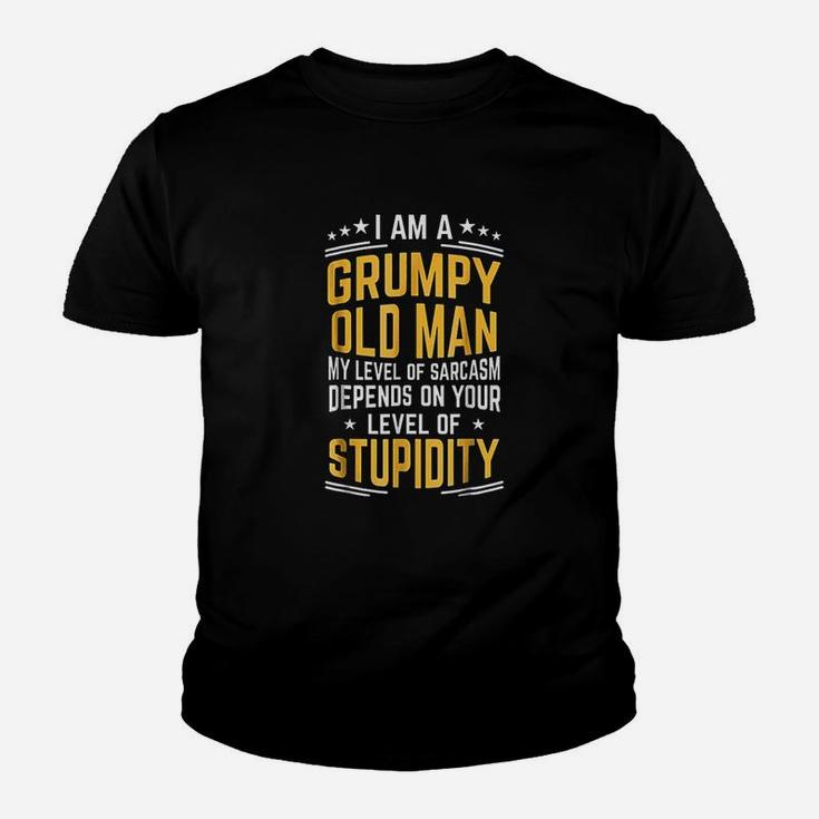 Grumpy Man Grumpy Old Man Sarcastic Fathers Day Kid T-Shirt