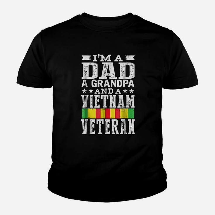 I Am A Dad Grandpa And Vietnam Veteran Father Day Kid T-Shirt