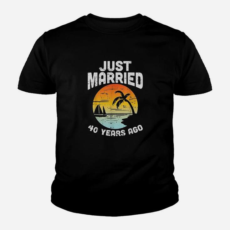 Just Married 40 Years Ago Anniversary Cruise Couple Kid T-Shirt