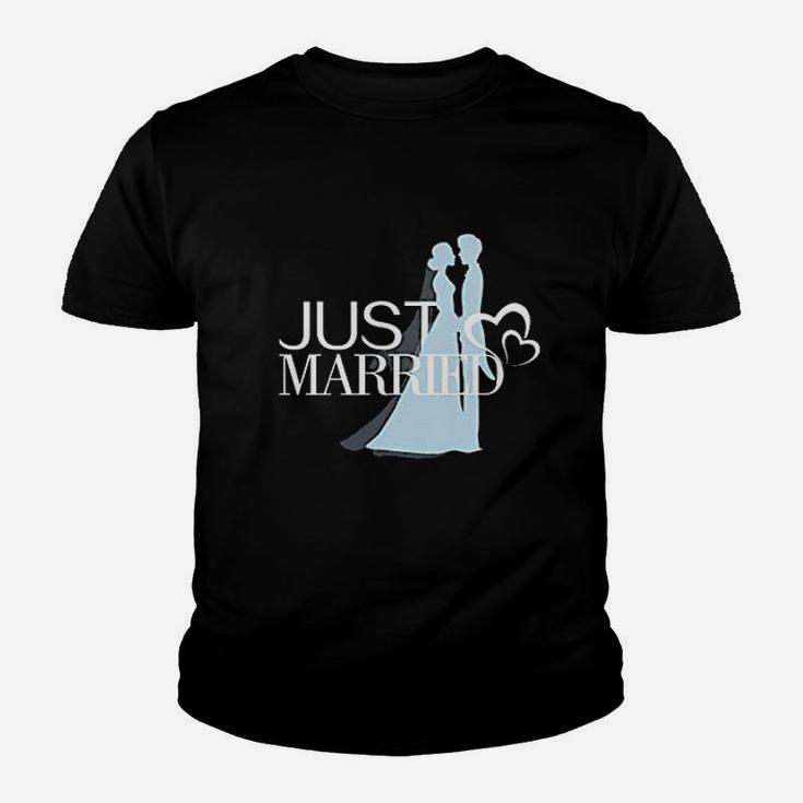 Just Married Gift For Couples Wedding Anniversary Newlywed Kid T-Shirt