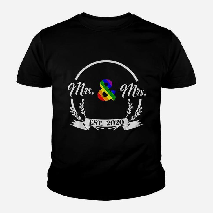 Just Married Wedding Mrs And Mrs Est 2020 Kid T-Shirt