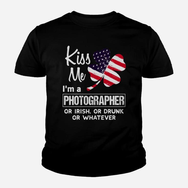 Kiss Me I Am A Photographer Irish Shamrock St Patricks Day 2021 Funny Saying Job Title Kid T-Shirt