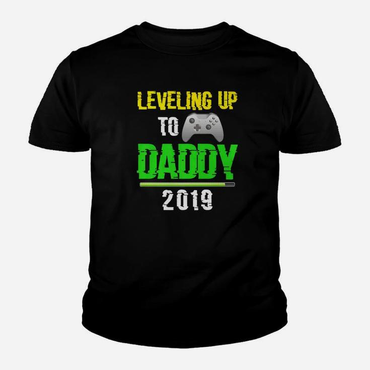 Leveling Up To Daddy 2019 Promoted To Dad Video Game Premium Kid T-Shirt