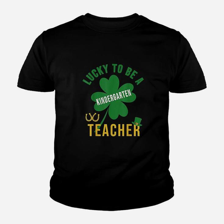 Lucky Teacher St Patricks Day Kindergarten Teacher Kid T-Shirt