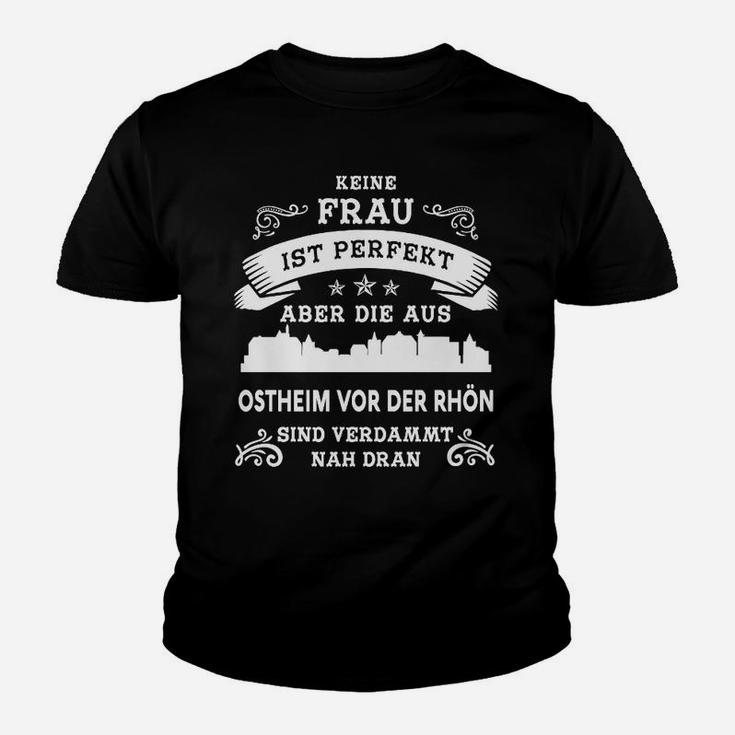 Lustiges Ostheim vor der Rhön Kinder Tshirt, Humorvoll Ortsschild-Design für Damen