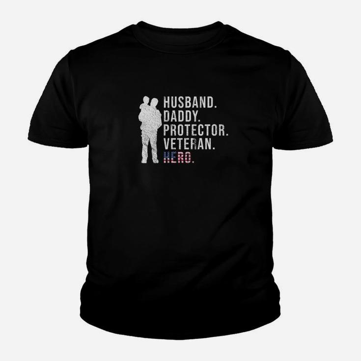 Mens Army Veteran Husband Daddy Protector Veteran Hero Kid T-Shirt