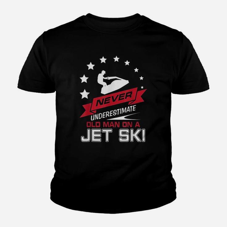 Never Underestimate Skiing Father And Grandpa Kid T-Shirt