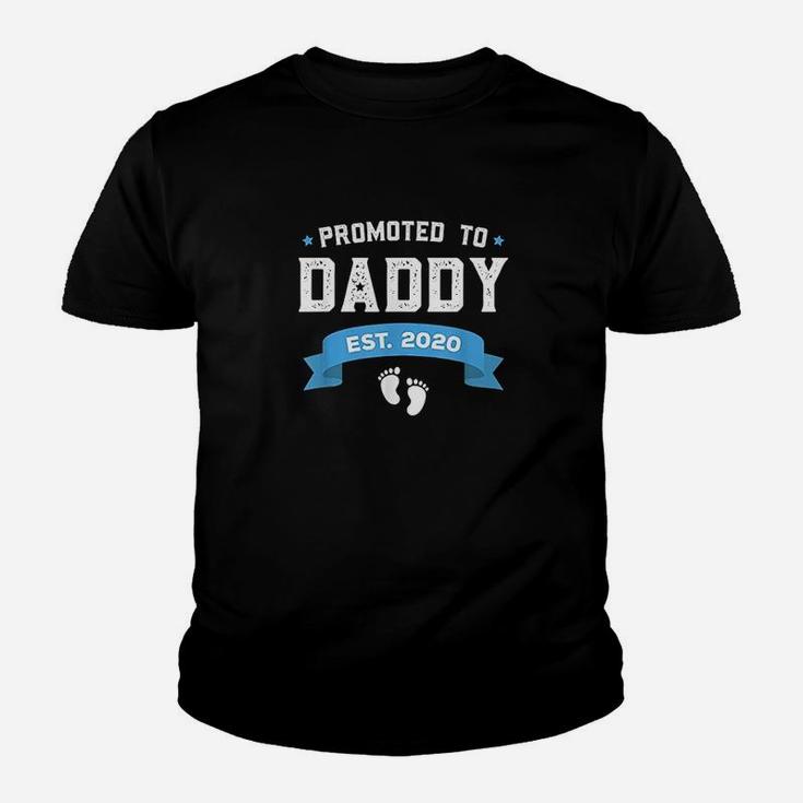 Promoted To Daddy Est 2020 New Dad Gift First Daddy Kid T-Shirt