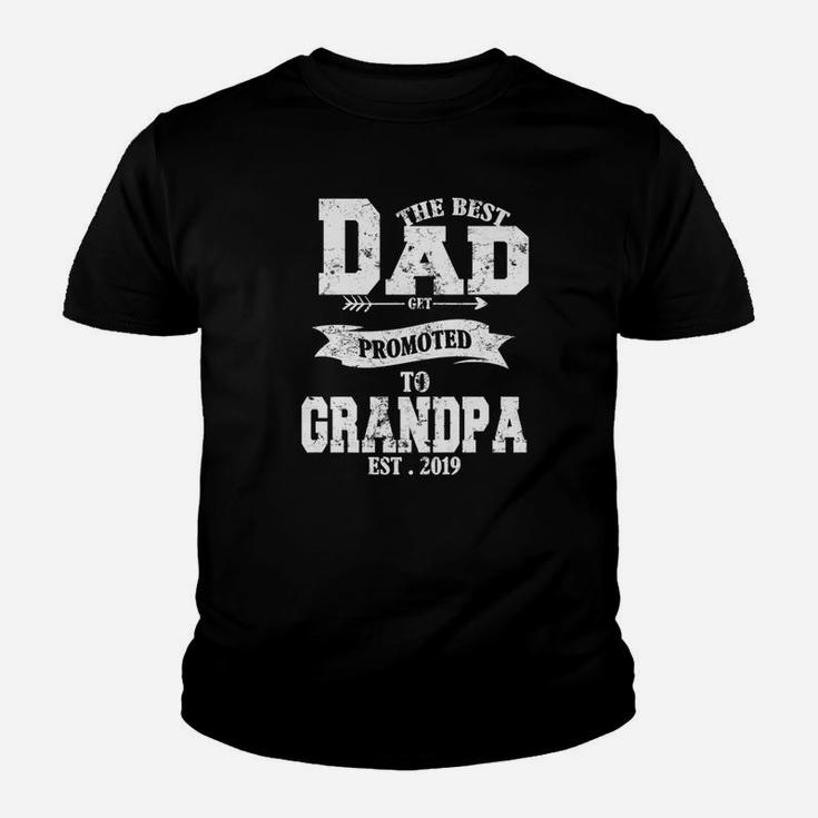 Promoted To Grandpa Est 2019 New Grandpa Fathers Day Kid T-Shirt