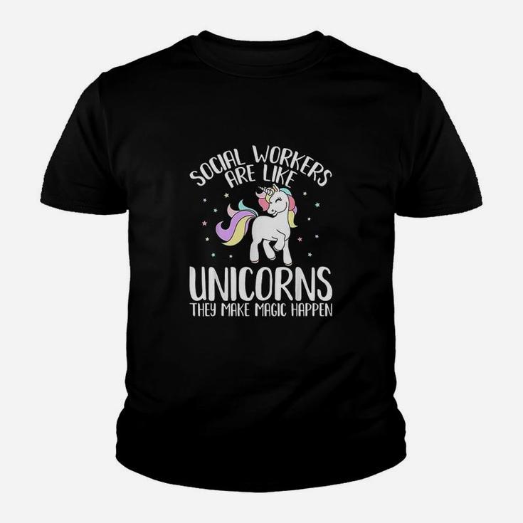 Social Workers Make Magic Happens Unicorn Social Work Youth T-shirt