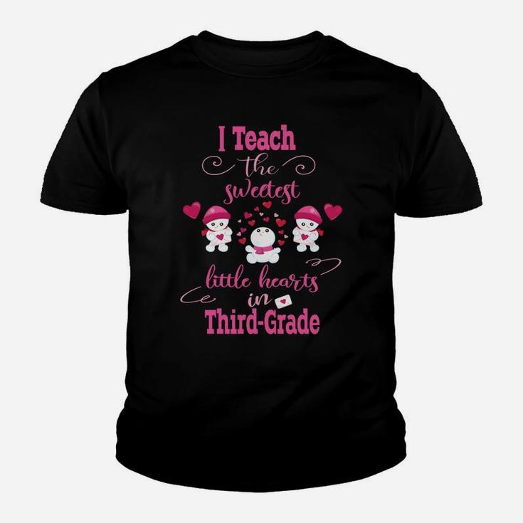Valentine Third Grade Teacher I Teach The Sweetest Kid T-Shirt