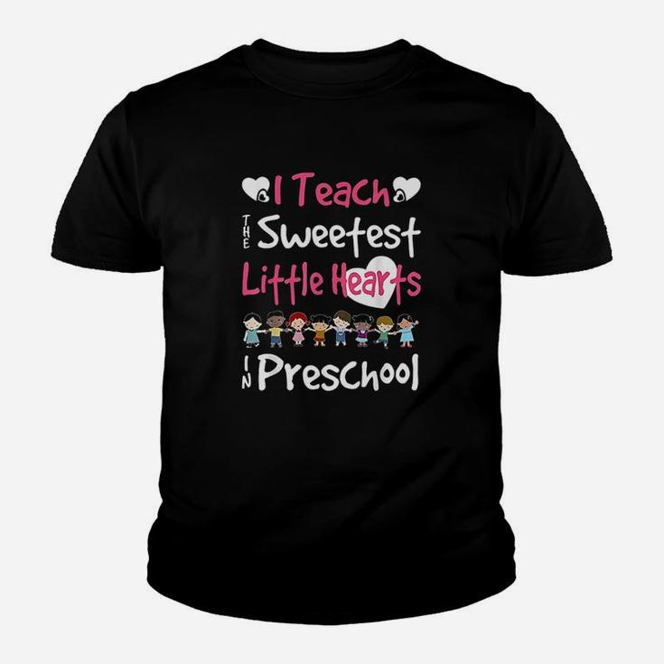 Valentines Day Preschool Teacher For Teachers In Love Kid T-Shirt