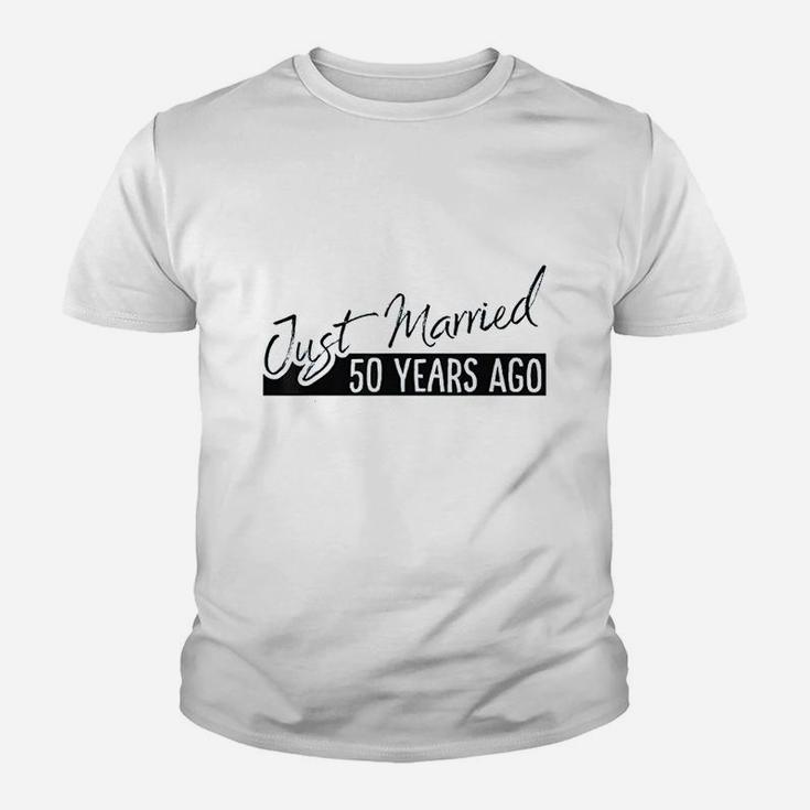 Gift Just Married 50 Years Ago 50th Anniversary Kid T-Shirt