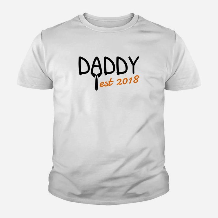 Mens Daddy Est 2018 Fun 2018 New Dad Shirt For Men Kid T-Shirt
