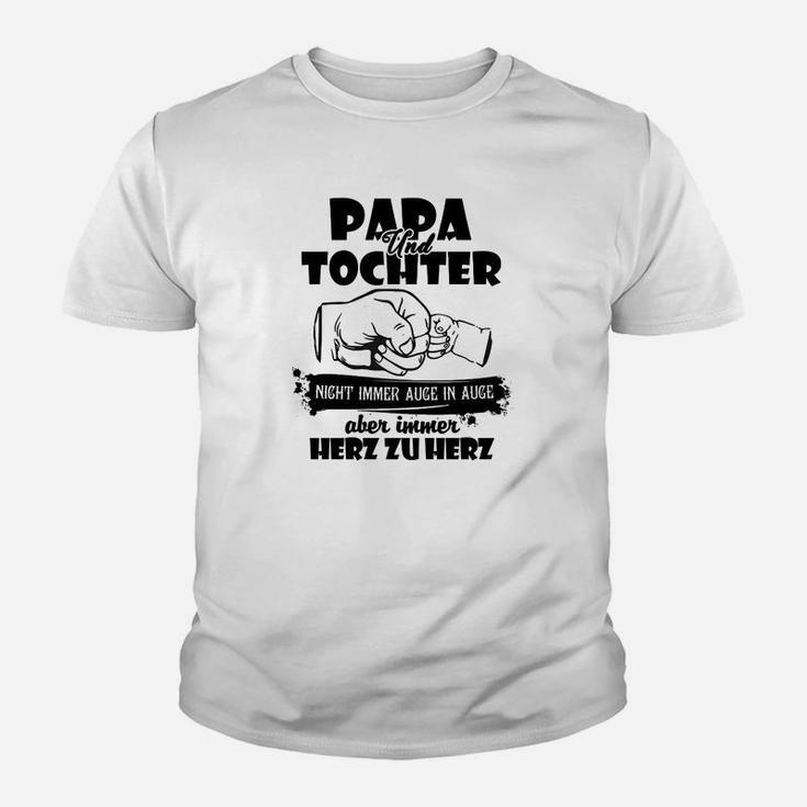 Papa und Tochter Faustbump-Herz Kinder Tshirt, Herzensbindung Motiv