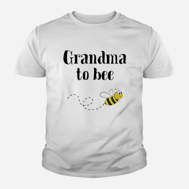 Pregnancy Announcement For Grandma To Bee Kid T-Shirt